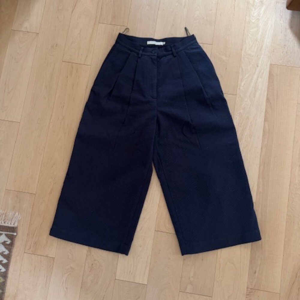 7115 by Szeki Textured Wide-Leg Skate Trouser | Navy | Seasonal Edition